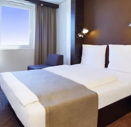 Hotel City-süd 3*